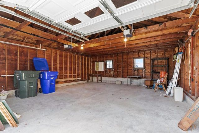 521 W 7TH STREET, Kaukauna, WI 54130