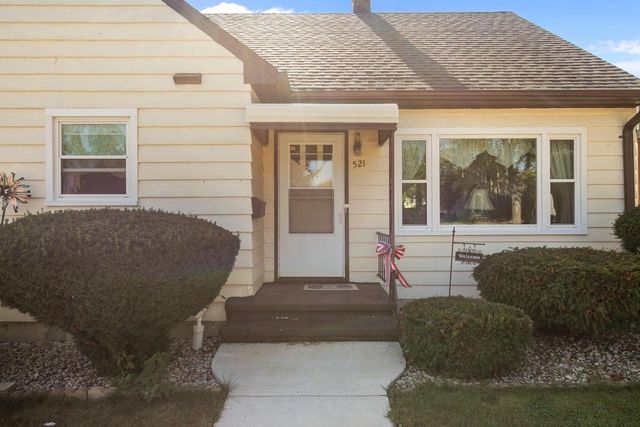 521 W 7TH STREET, Kaukauna, WI 54130