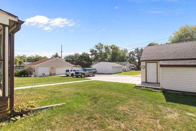 521 W 7TH STREET, Kaukauna, WI 54130