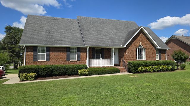 2911 Greentree Dr, Smyrna, TN 37167