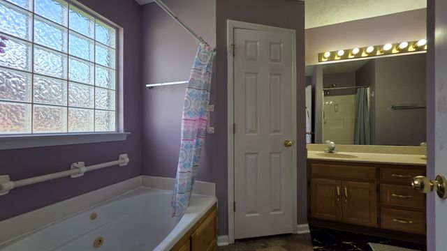 2911 Greentree Dr, Smyrna, TN 37167