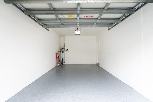 1241 NW 27th Ave, Pompano Beach, FL 33069