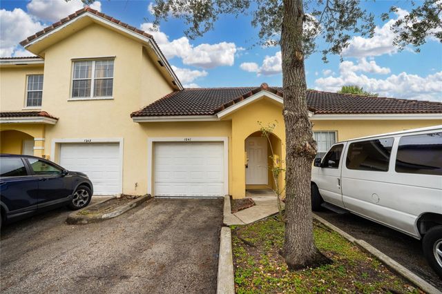 1241 NW 27th Ave, Pompano Beach, FL 33069