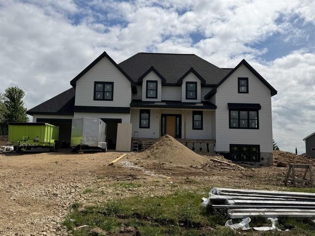 7184 Pfeil Bend Road, Sun Prairie, WI 53590