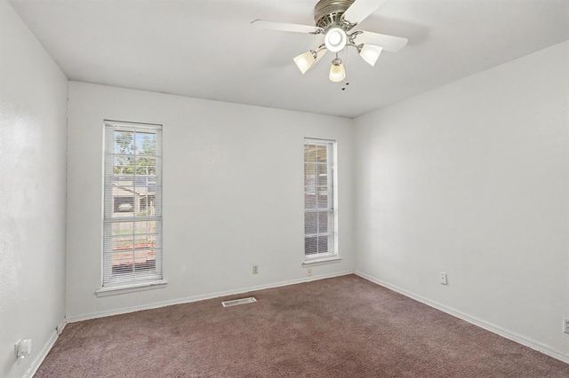 2721 Forest Oaks Circle, Norman, OK 73071