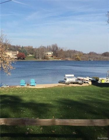 0 Oak Knoll, Brighton Township, MI 48116