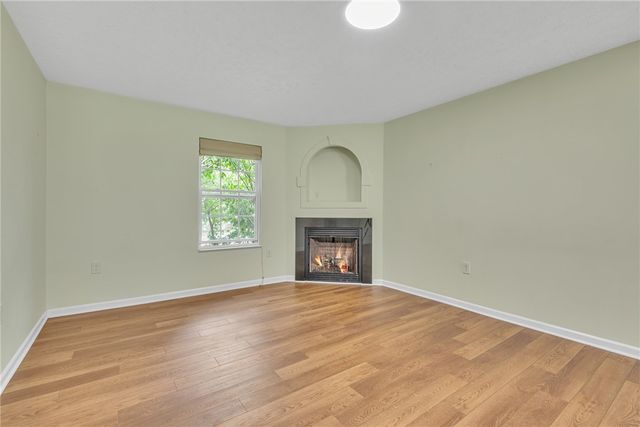 111 Aspen Dr, Brighton Twp, PA 15009