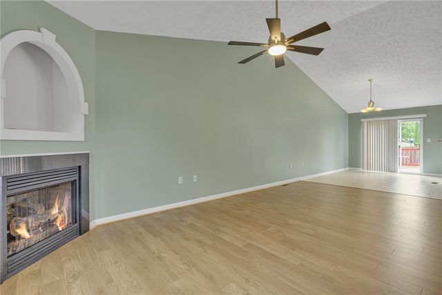 111 Aspen Dr, Brighton Twp, PA 15009