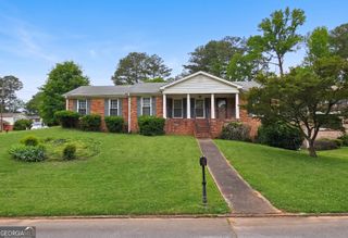 2739 Rainbow Ridge Road, Decatur, GA 30034