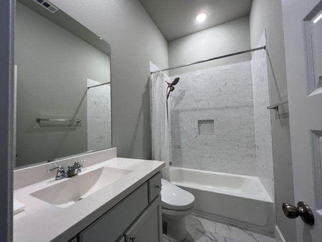 1317 Thrasher Drive, Little Elm, TX 75068