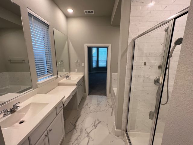 1317 Thrasher Drive, Little Elm, TX 75068