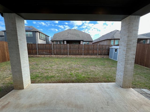 1317 Thrasher Drive, Little Elm, TX 75068