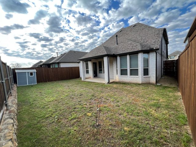1317 Thrasher Drive, Little Elm, TX 75068
