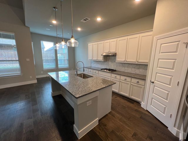 1317 Thrasher Drive, Little Elm, TX 75068