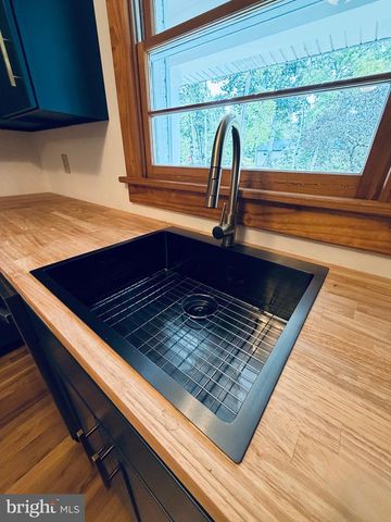 282 CEDAR LN, Annapolis, MD 21403