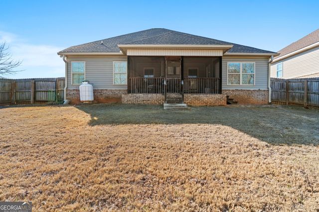 300 Kendall Court, Perry, GA 31069