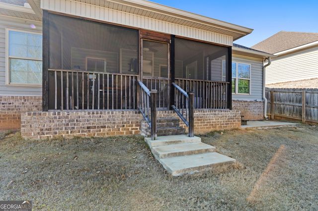 300 Kendall Court, Perry, GA 31069