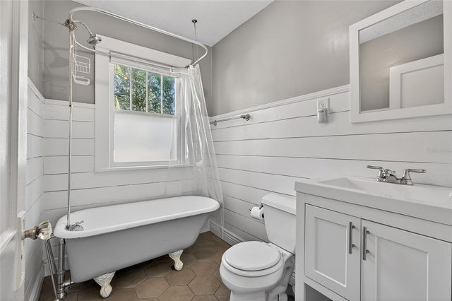 2905 14TH STREET N, St Petersburg, FL 33704