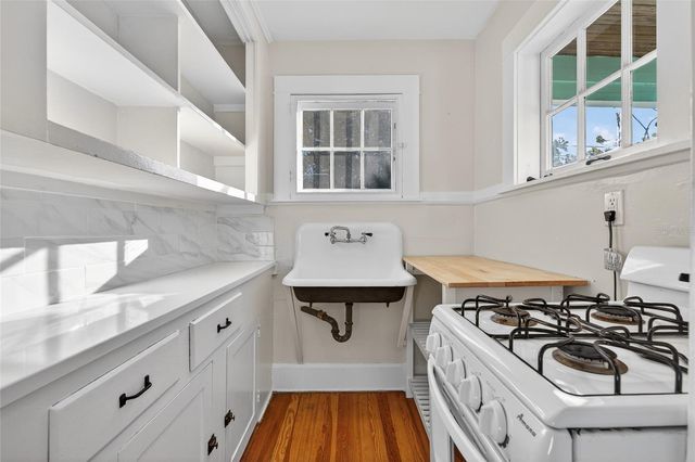 2905 14TH STREET N, St Petersburg, FL 33704