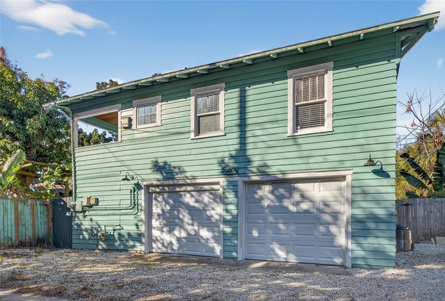 2905 14TH STREET N, St Petersburg, FL 33704