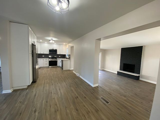 4657 176th Place, Country Club Hills, IL 60478