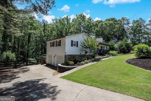 1748 Toonigh Road, Canton, GA 30115