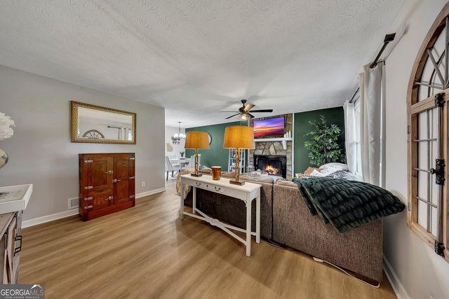 1748 Toonigh Road, Canton, GA 30115