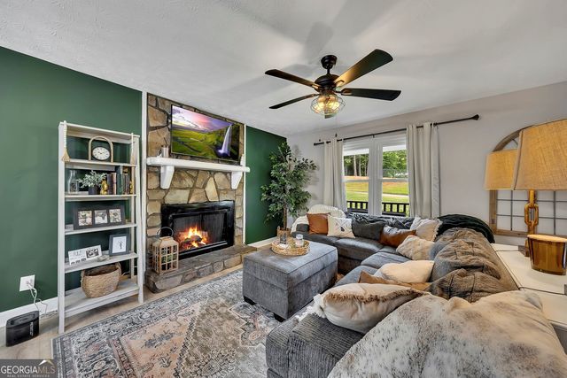 1748 Toonigh Road, Canton, GA 30115