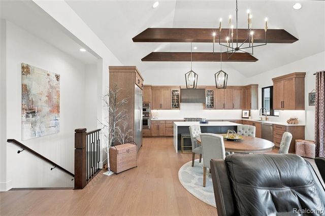 13843 Quail View Drive, Washington, MI 48094