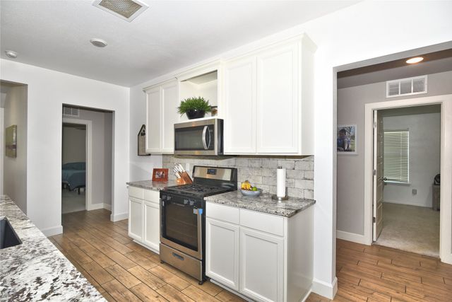 11442 N 162nd East Avenue, Owasso, OK 74055