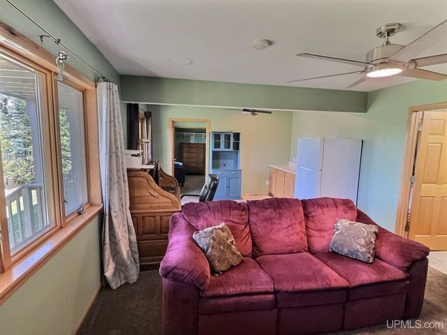 9477 Goodell Road, Eagle Harbor, MI 49950