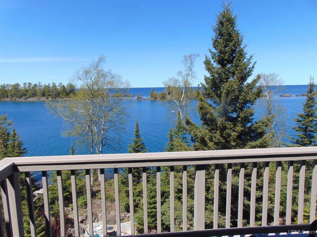 9477 Goodell Road, Eagle Harbor, MI 49950