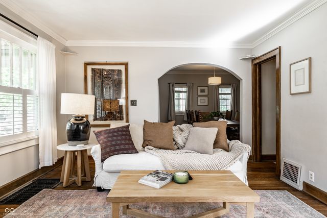 5681 Winthrop Avenue, Indianapolis, IN 46220