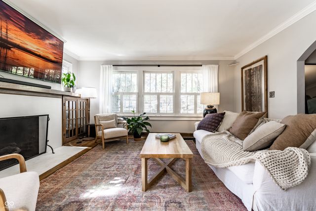 5681 Winthrop Avenue, Indianapolis, IN 46220