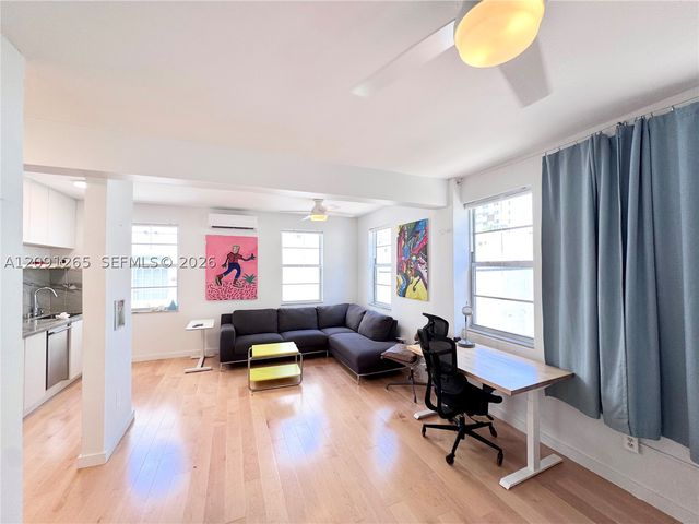 123 3rd St 10, Miami Beach, FL 33139