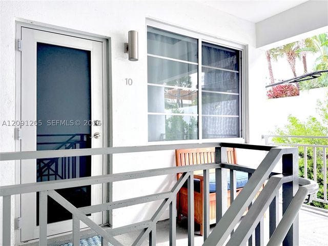 123 3rd St 10, Miami Beach, FL 33139