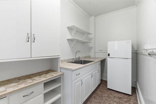 507 S Howard St, Spokane, WA 99204