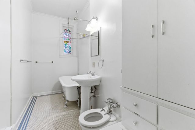 507 S Howard St, Spokane, WA 99204