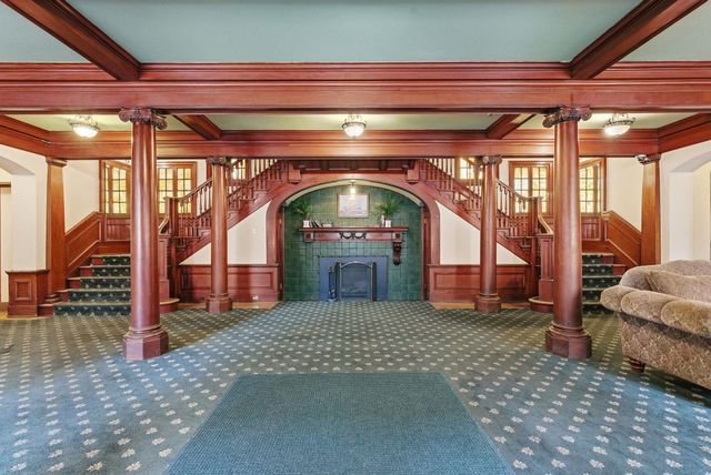 507 S Howard St, Spokane, WA 99204
