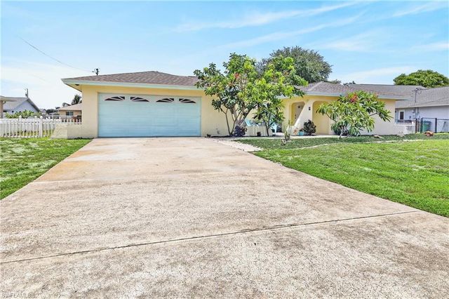 3937 SE 9th CT, Cape Coral, FL 33904