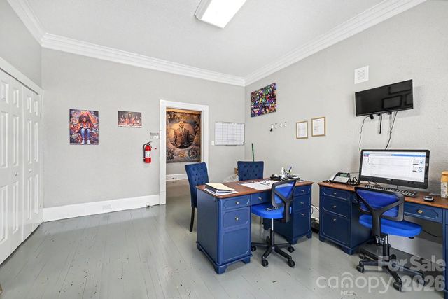 601 College Avenue SW, Lenoir, NC 28645