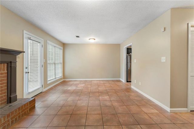 4847 Jenny Drive, Acworth, GA 30101