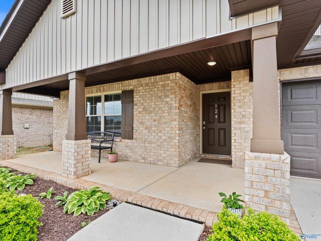 124 Sublett Drive, Hazel Green, AL 35750