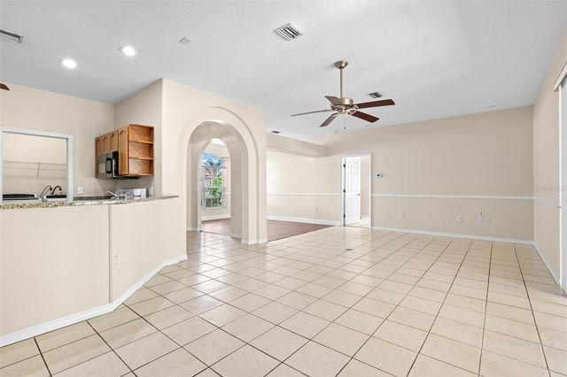 3711 PALMAS LANE, Sun City Center, FL 33573