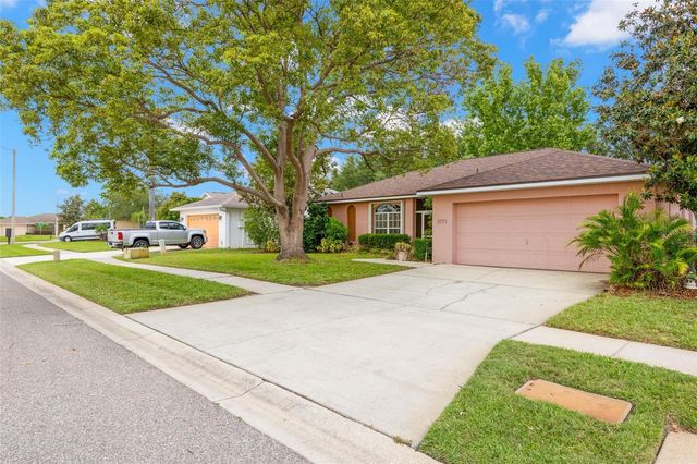 3711 PALMAS LANE, Sun City Center, FL 33573