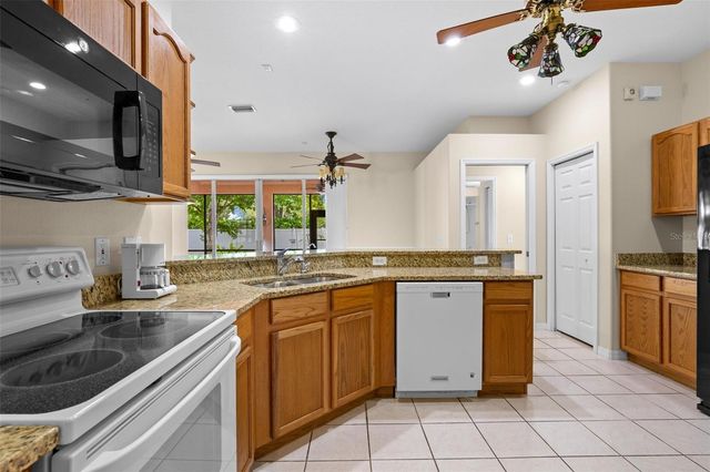 3711 PALMAS LANE, Sun City Center, FL 33573
