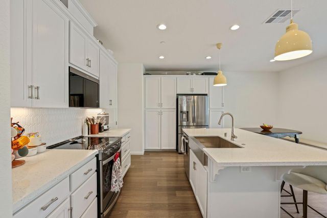 8237 Caminata lane, Carmichael, CA 95608