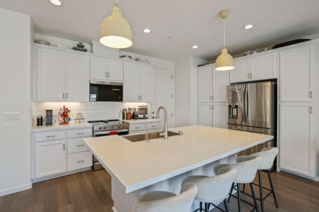 8237 Caminata lane, Carmichael, CA 95608
