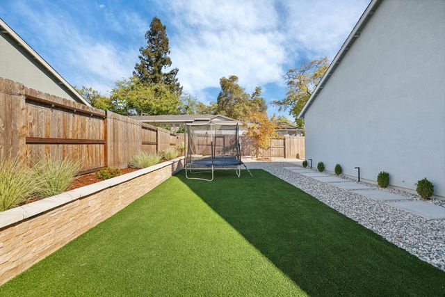 8237 Caminata lane, Carmichael, CA 95608
