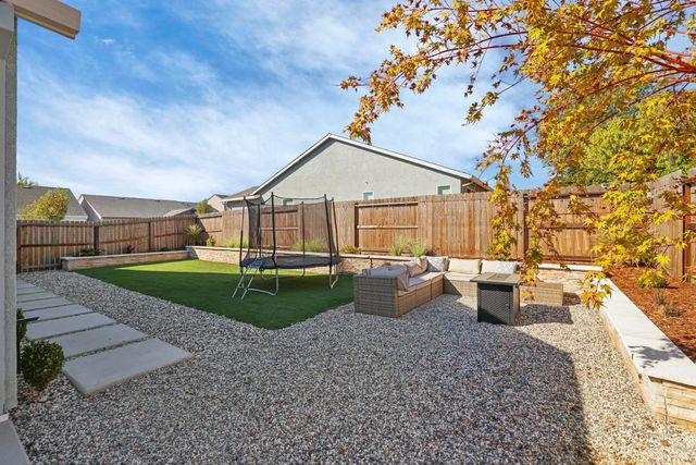 8237 Caminata lane, Carmichael, CA 95608